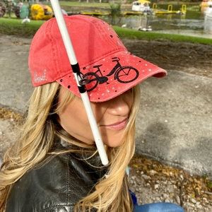 Beatiful Hat made with rhinestone!